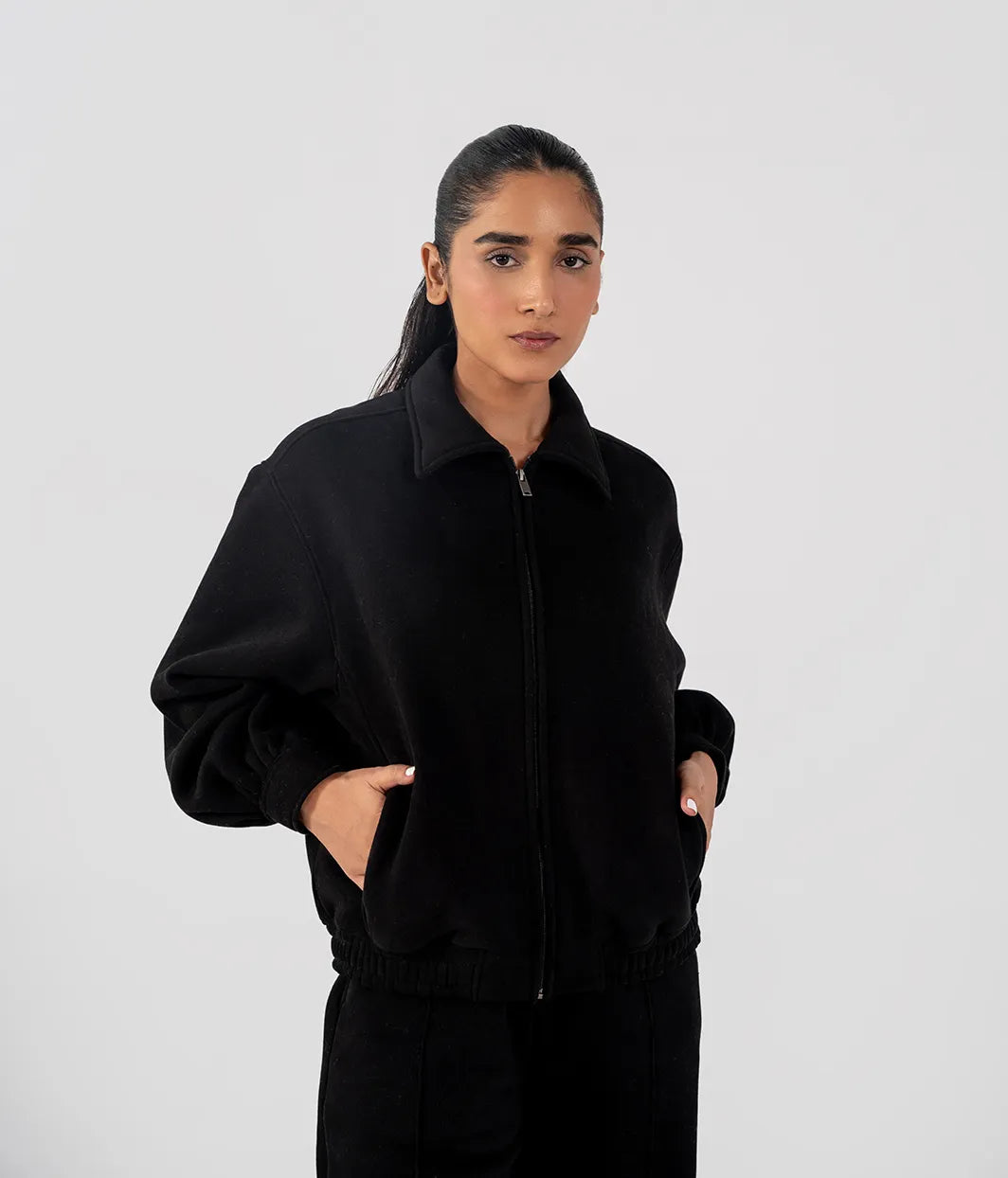 Ladies Collar Zip Jacket Black